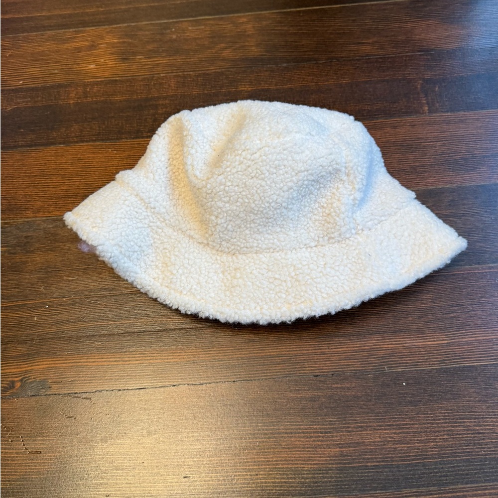 Cozy Cream Sherpa Bucket Hat